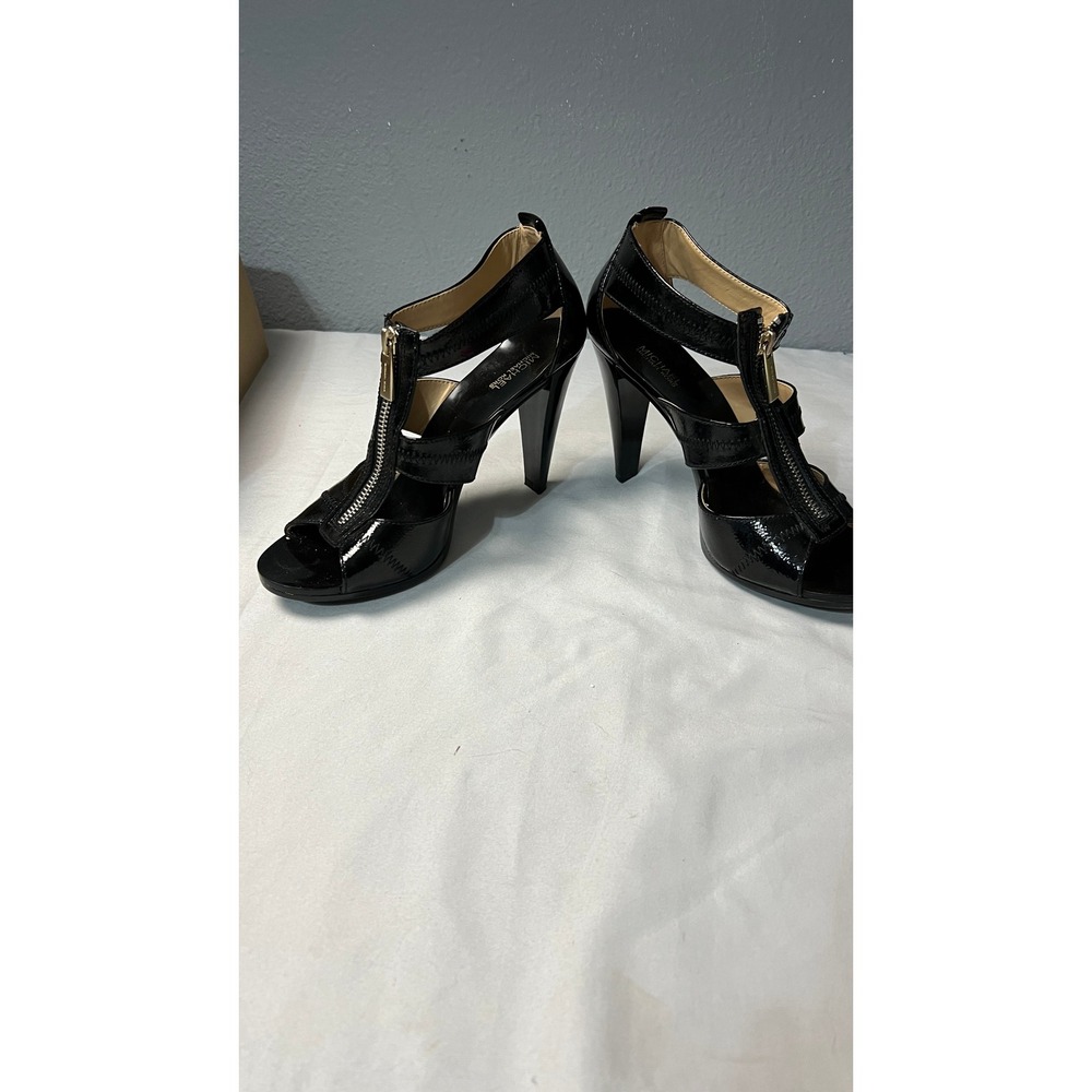 Michael Kors Black Patent Leather Front Zip Cage Sandals Heels PW18K Strapy 8M
